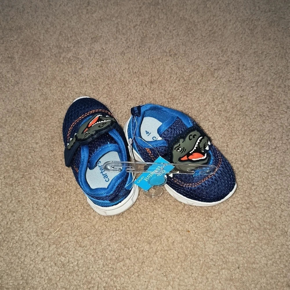 Kids Blue Dinosaur Sneakers children size 4 new Carter's boys dinosaur